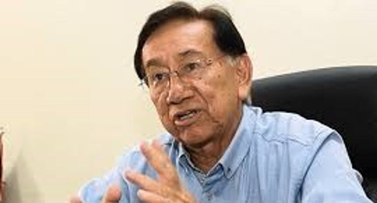 Peruvian Congress Elects New Interim President