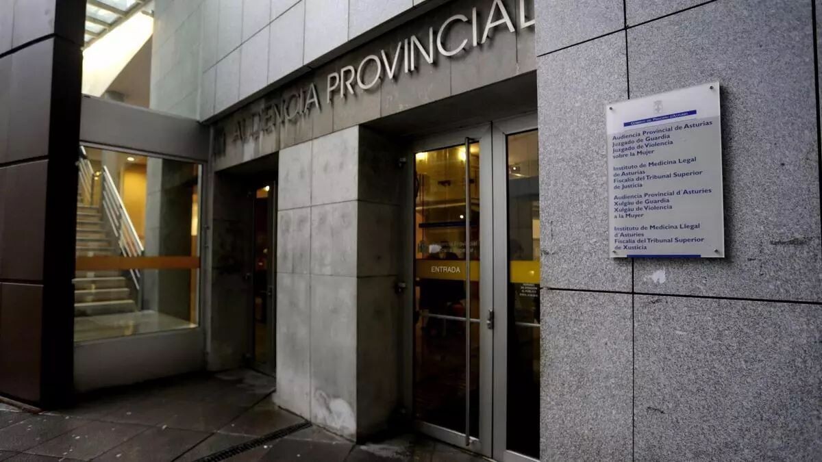 Прокуратура в Испании запрашивает тюремное заключение и депортацию для двух кубинцев, напавших на мужчину