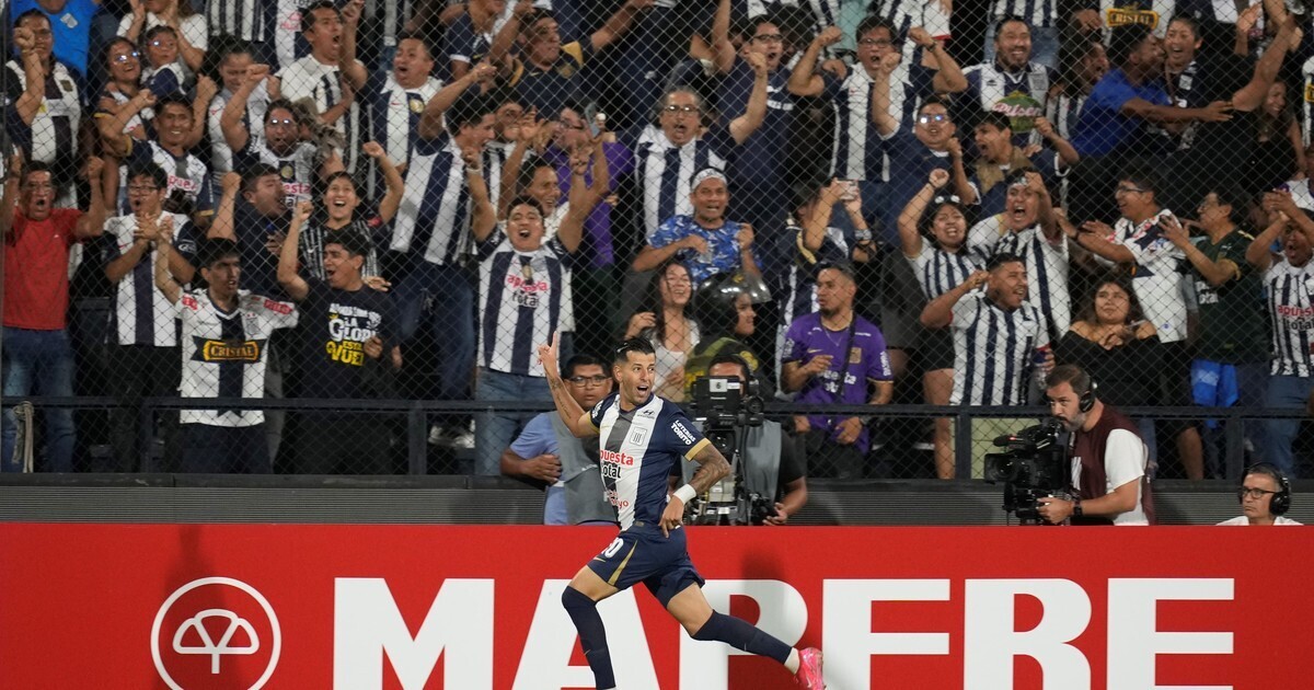 Peru takes an early lead in the match