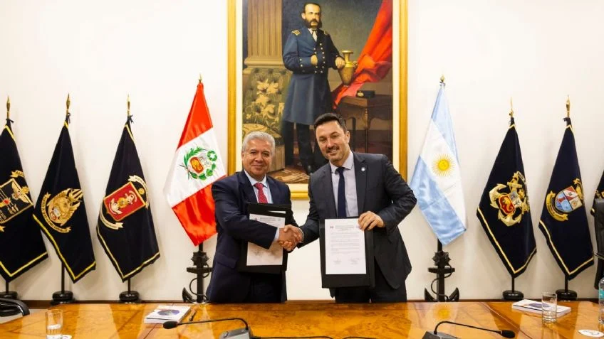 Укрепление военных связей между Перу и Аргентиной