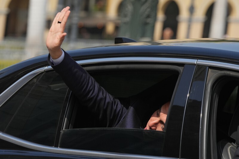 Peru Breaks Ties with Mexico Over Asylum for Ex-Castillo Minister