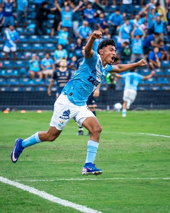 Peru's Sporting Cristal advances in Copa Libertadores