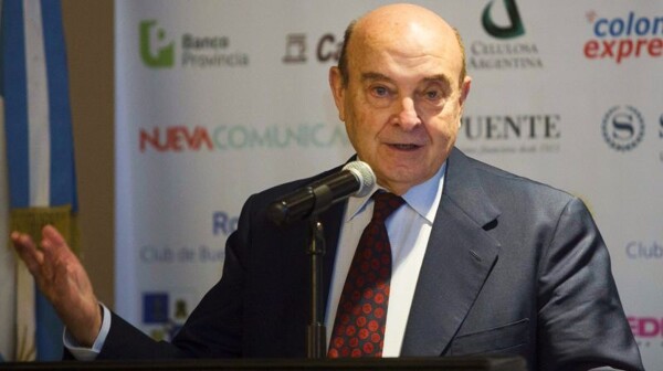 Центральный банк Перу внедряет контрольные меры по сделкам с долларами