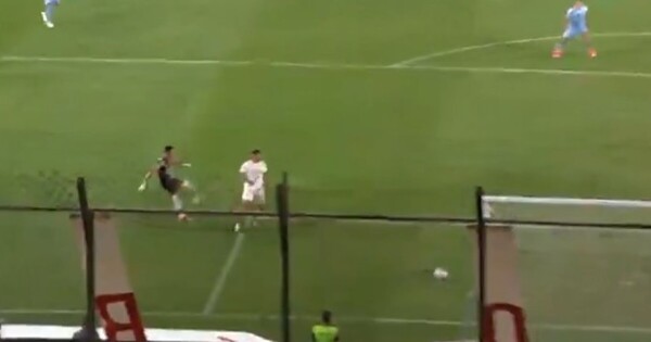 Оплошность вратаря в перуанском классико