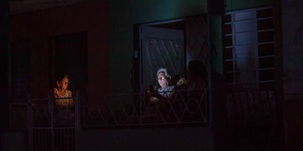 Восьмой термоэлектрический агрегаты отключены, предвещая возвращение отключений в Кубе